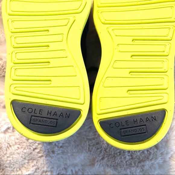 COLE HAAN Toddler GrandOS Navy/Wasabi Wingtip NWOB - Picture 4 of 6